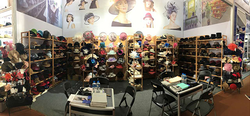 廣交會(huì)上的帽子工廠參展商 廣交會(huì)上的帽子工廠參展商