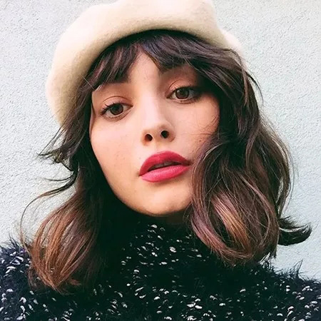 今冬時(shí)尚圈最紅單品貝雷帽,究竟你該搭什么發(fā)型? 今冬時(shí)尚圈最紅單品貝雷帽,究竟你該搭什么發(fā)型?