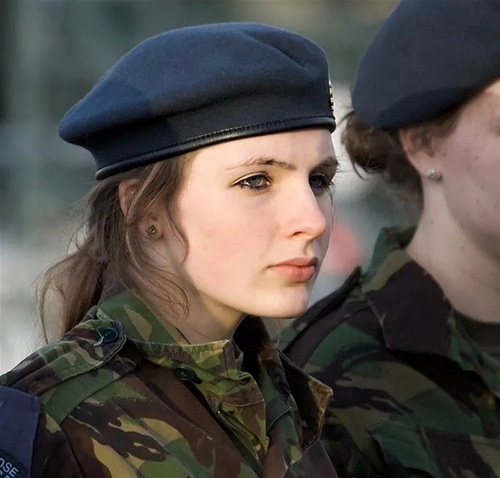 貝雷帽怎么戴好看，這些竅門你都知道嗎？